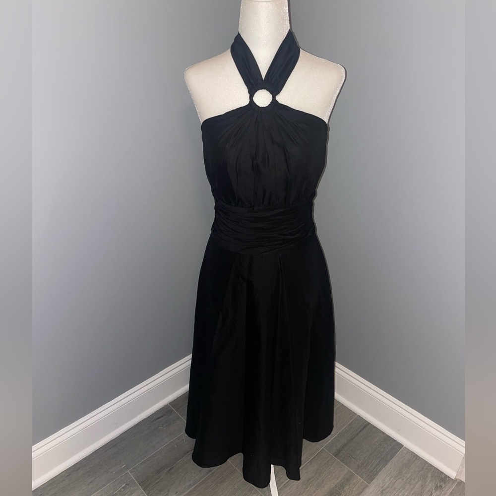 WHITE HOUSE BLACK MARKET halter dress size 2